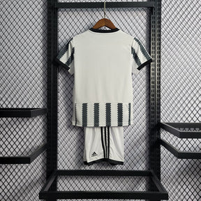 Juventus Infantil 22-23 home